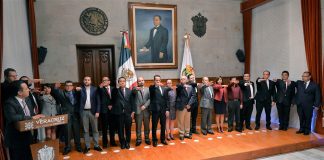 Toma protesta Gobernador de Veracruz a titulares de Organismos Públicos Descentralizados