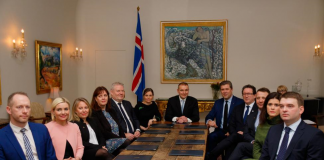 En Islandia prohiben pagar salario inferior a las mujeres