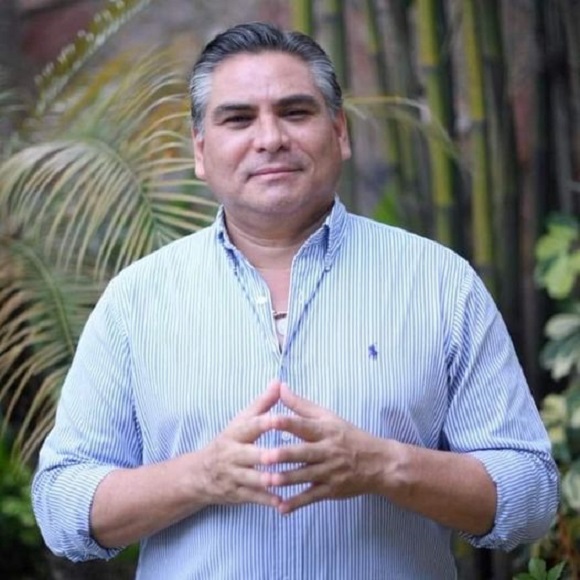 Detienen a Nicolás Ruiz, candidato de la Alianza ¡Va por México! a alcaldía  de Minatitlán. | Billie Parker Noticias