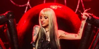 Ella es Cazzu, la joven argentina que ha conquistado a Christian Nodal