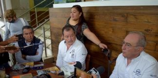 Desfile de Autos Antiguos para celebrar a papá en Xalapa