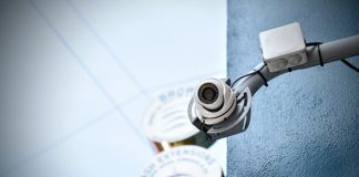 Entregará Ayuntamiento alarmas para fortalecer la seguridad en colonias de Xalapa.