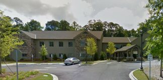 Tiroteo en iglesia de Alabama deja un muertos y varios lesionados