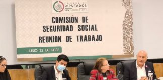 Trabajadores Universitarios exigen recursos a Cámara de Diputados .