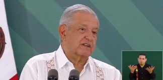 “Solo estorban” dice López Obrador a oposición