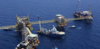 No solo es en tierra, delincuencia también asalta en el mar en México.