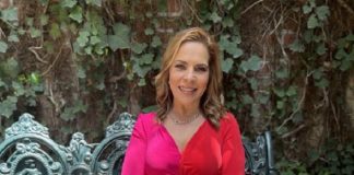 Sasha Sokol acusa a Luis de Llano por daño moral.