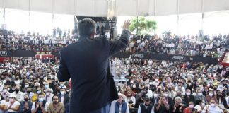Monreal afirma no tener plan B en candidatura para presidencia .