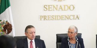 Ministro Zaldívar se suma al llamado de Ricardo Monreal y presenta iniciativa para abatir feminicidio .