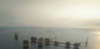 Gobierno de México sin resguardar Plataformas petroleras de asaltos; el viernes atracaron a 5