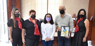 Expone Proyecto VEA obras pictóricas en Palacio Municipal de Xalapa .