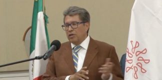 Monreal propone reducir IVA e ISR en reforma fiscal