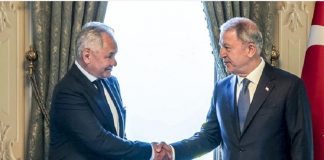 Rusia y Ucrania firman acuerdo para permitir salida de cereales por Kiev