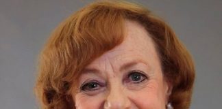 Fallece la primera actriz Adriana Roel a sus 88 años de edad .