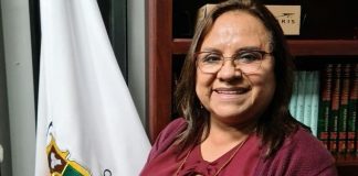 Exigen a alcaldesa de Minatitlán Carmen Medel de Morena una disculpa pública