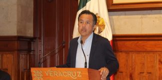 Cuitlahuac García niega que Expo energía Veracruz sea pasarela a modo para Rocío Nahle