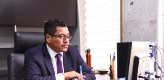 Respalda Diputado elaboración del Reglamento de Grúas para el estado .