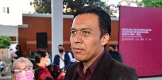 Marx Arriaga niega aleccionamientos ideológicos en programa piloto de la SEP .
