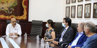 Acuerda Ayuntamiento de Xalapa y empresa reparar losas en Monte Magno .