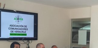 JULEN, ACEPTA QUE BUSCA LA GUBERNATURA .