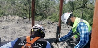 Los olvidados bajo el suelo .