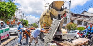 Rehabilita Ayuntamiento de Xalapa calles y avenidas principales .