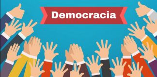 La democracia de MRN no es la de México  .