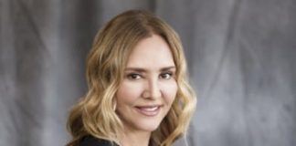 Mujeres avanzando por la conquista de la Web3 .