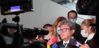 Desmiente Monreal intromisión de SEGOB en proyecto de cambio a dictamen para permanencia de ejército en las calles