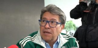 ¿SE VA, O NO SE VA?