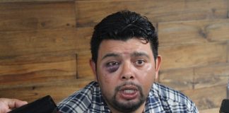 Golpean a regidor y toman el ayuntamiento de Ayahualulco en Veracruz