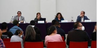 Urgen a Gobierno de México seriedad y NO simulación en caso Ayotzinapa .