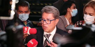 Monreal expone que minuta de Diputados sobre reforma al quinto transitorio fue totalmente modificada.