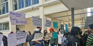 UV, casa de agresores sexuales, denuncia alumnado.