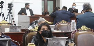 Alertan a la SEP que además de portación de armas, hay consumo de droga entre alumnos.