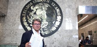 Por diversos delitos tipificados, Ricardo Monreal denuncia a Layda Sansores #VIDEO