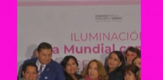 Iluminan el Senado de Rosa, con motivo de # DíaMundialContraCáncerDeMama
