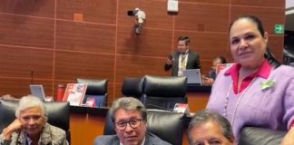 El trabajo todo lo vence, dice Monreal a sus detractores .