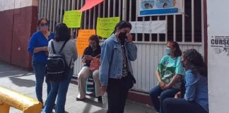 Docentes no le creen al gobernador de Veracruz y toman escuela .