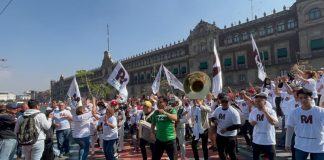 Así expresan apoyo a Ricardo Monreal en varias ciudades del país. #Video