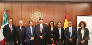 Alejandro Armenta, encabeza encuentro con diplomáticos íberos .