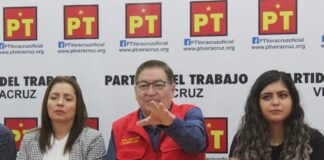 PT Veracruz se deslinda de acarreo a la amlomarcha