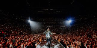 Christian Nodal arrasa a su paso por Florida con su gira “Forajido” .