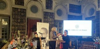 Norma Andrade recibe premio en Suecia, reconocen su defensa por las mujeres