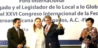 México no debe apartarse de la ley, violarla tampoco genera ningún beneplácito .