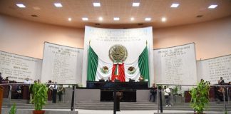 Aprueban el calendario de comparecencias para la Glosa del IV Informe de Gobierno .
