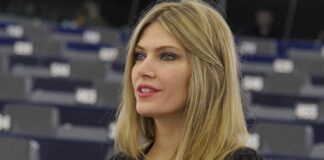 Destituyen a Eva Kaili vicepresidenta del Parlamento Europeo por el “Qatargate”