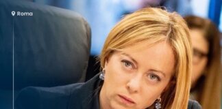 Giorgia Meloni prohíbe el uso de los teléfonos móviles en colegios de Italia.