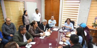 Atiende presidenta del Congreso a ediles de Cazones de Herrera