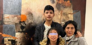 Arriba familia de Petro Castillo a México .